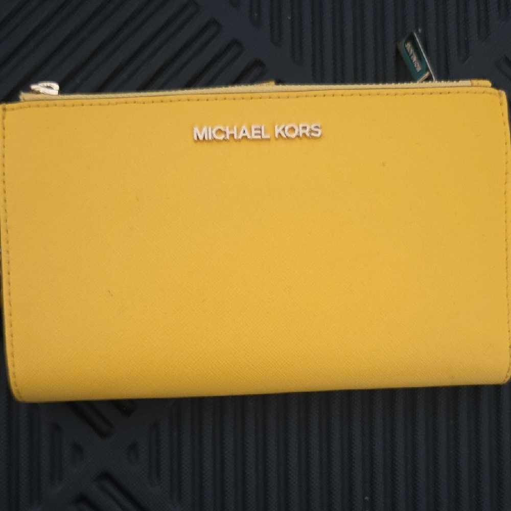 Michael Kors Sunny Yellow Wallet